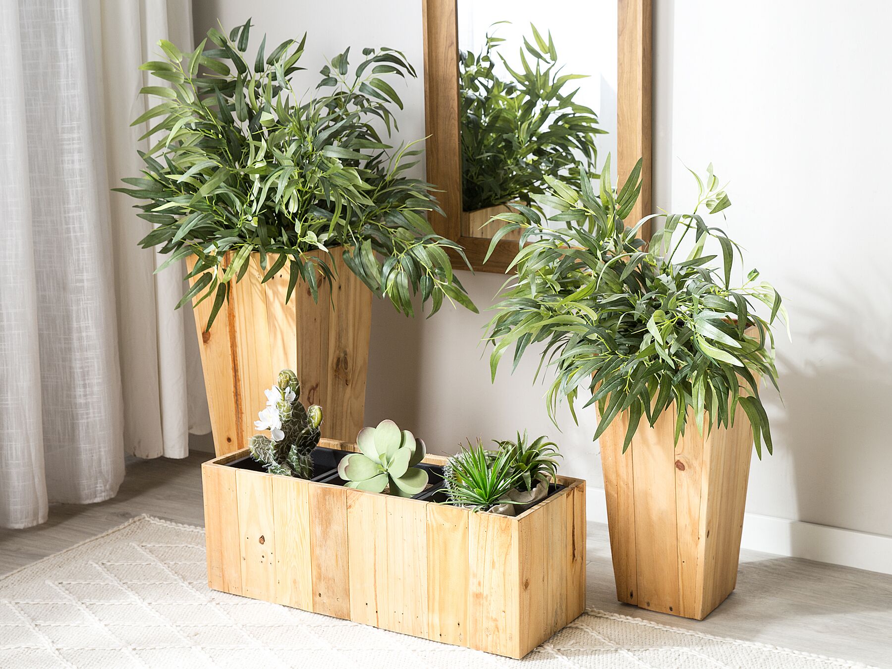 Blumentopf Holz hellbraun rechteckig 24 x 24 x 50 cm LARISA Beliani.de