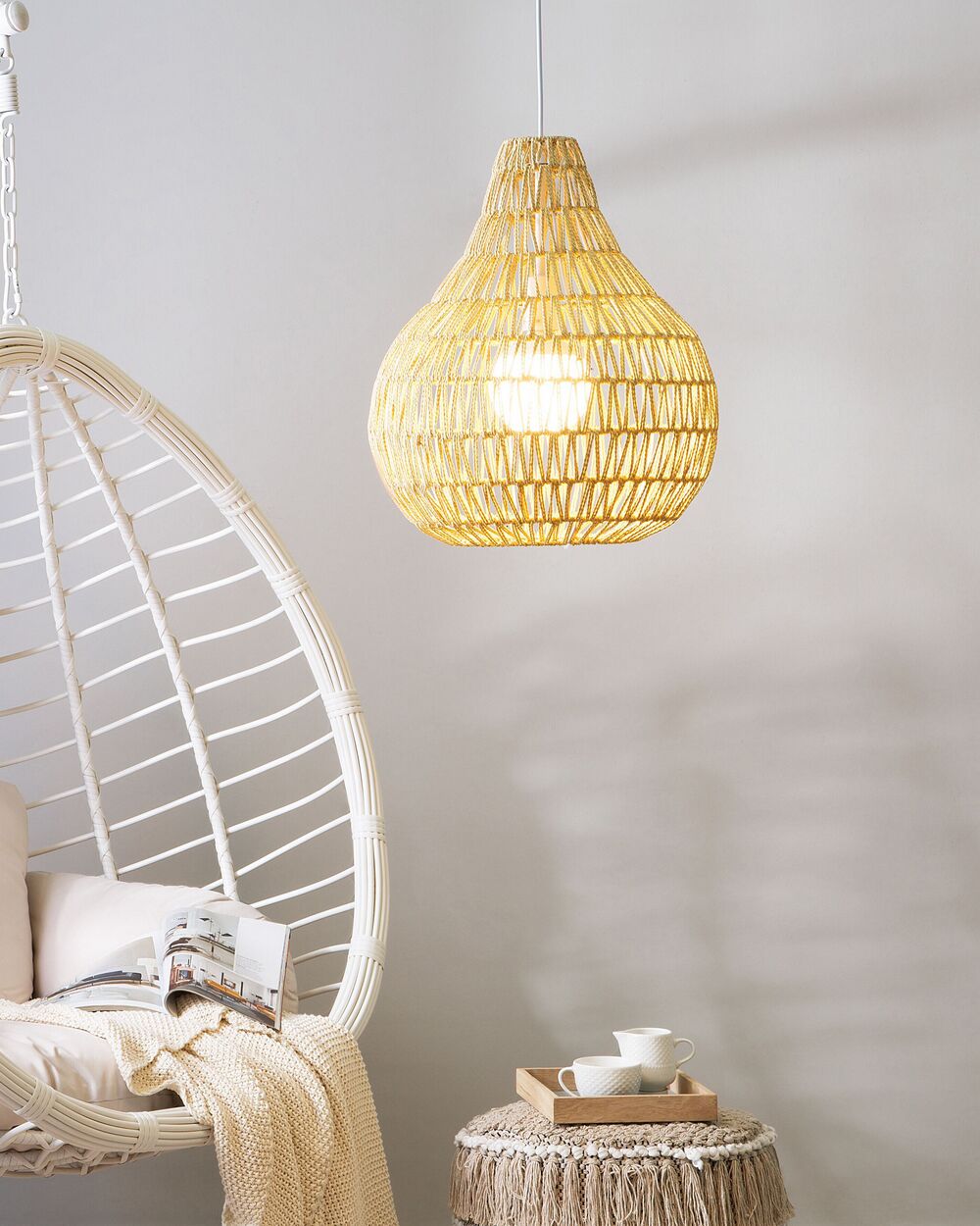 Hängesessel mit Gestell ø 106 cm Rattan weiß FANO | Beliani.de