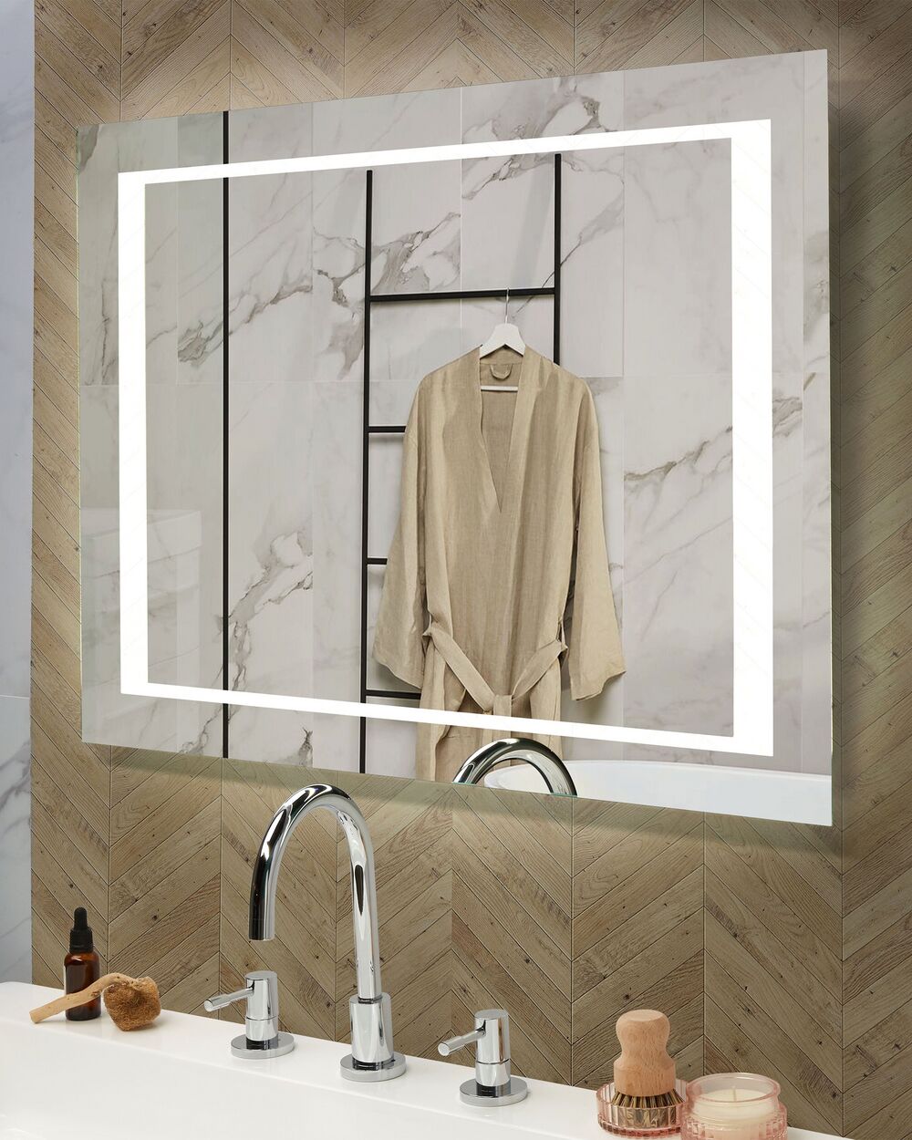 Specchio per bagno 80x60 cm stondato completo di cornice slim a LED