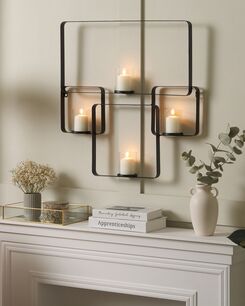 Kynttilänjalka metalli 4 kuppia musta 65 cm PALAWAN Kynttilänjalka metalli 4 kuppia musta 65 cm PALAWAN