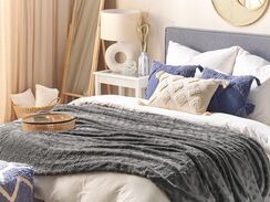 Päiväpeitto kangas harmaa 150 x 200 cm KANDILLI Päiväpeitto kangas harmaa 150 x 200 cm KANDILLI