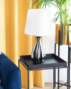 Pöytävalaisin keraaminen musta/hopeinen VARDJA Pöytävalaisin keraaminen musta/hopeinen VARDJA