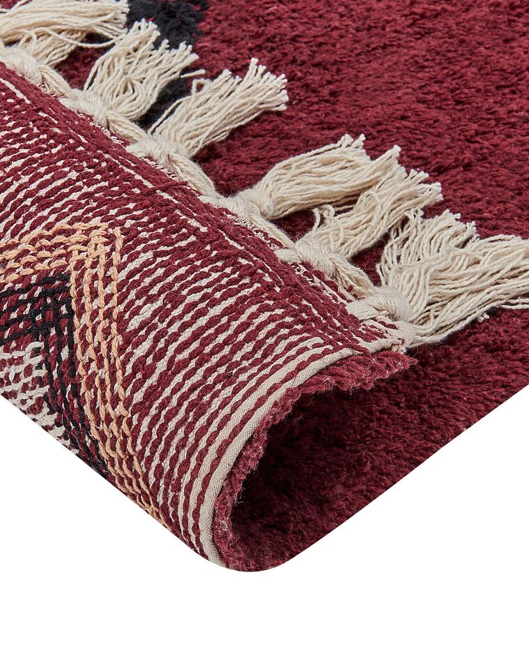 Cotton Area Rug 140 x 200 cm Red SIIRT | Beliani.co.uk