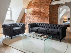 Musta samettiverhoiltu sohvaryhmä CHESTERFIELD Musta samettiverhoiltu sohvaryhmä CHESTERFIELD