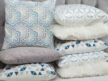 Set of 2 Faux Fur Cushions 45 x 45 cm Beige DAISY