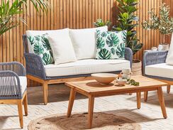 Vihreä ulkotyynysetti peikonlehtikuviolla 45 x 45 cm 2 kpl POULIANA Vihreä ulkotyynysetti peikonlehtikuviolla 45 x 45 cm 2 kpl POULIANA