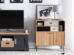 Sivupöytä vaalea puu KYLE Sivupöytä vaalea puu KYLE