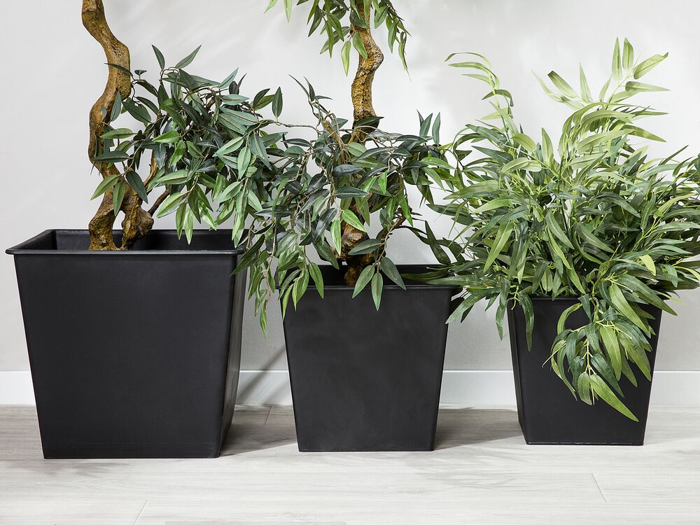 3 square pots