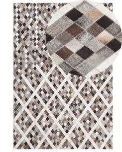 Matto lehmännahka harmaa/ruskea 140 x 200 cm AKDERE Matto lehmännahka harmaa/ruskea 140 x 200 cm AKDERE