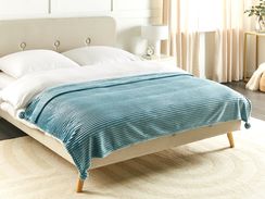 Huopa 150 x 200 cm vihreä KAWERI Huopa 150 x 200 cm vihreä KAWERI