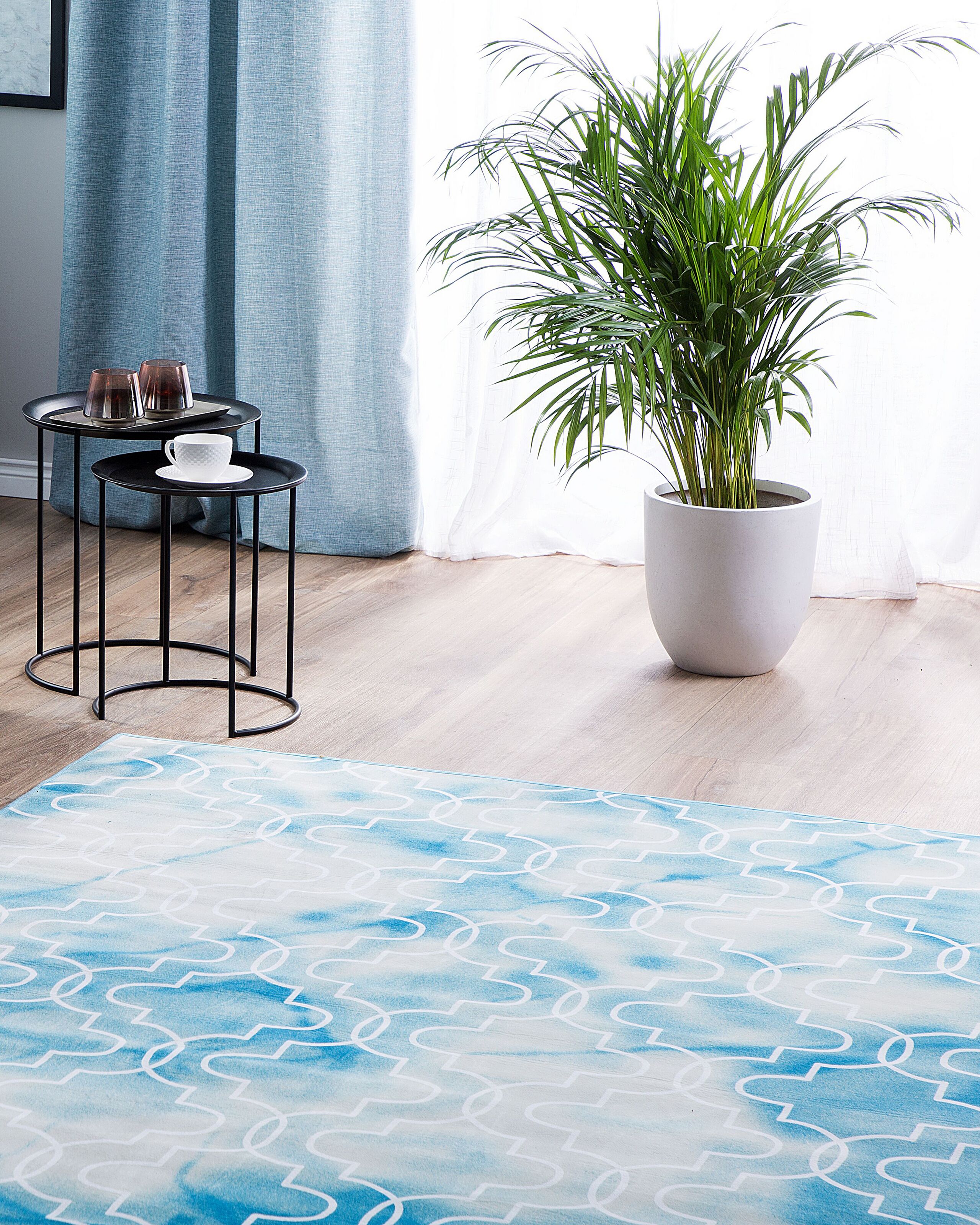 Tapete de pêlo curto 140 x 200 cm azul claro ELAZIG