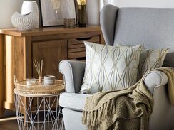 Harmaa 2 kpl koristetyynysetti timanttikuviolla 45 x 45 cm FENNEL Harmaa 2 kpl koristetyynysetti timanttikuviolla 45 x 45 cm FENNEL