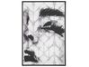 Zarámovaný obraz na plátne tvár ženy 63 x 93 cm sivý ERRANO_816173