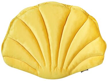 Poduszka dekoracyjna muszla welurowa 47 x 35 cm żółta CONSOLIDA