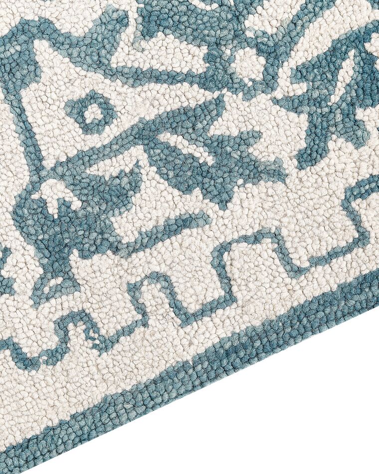 Wool Area Rug 160 x 230 cm White and Blue AHMETLI Beliani.co.uk