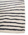 Teppich Viskose schwarz / weiss 200 x 300 cm geometrisches Muster Kurzflor RUMRA_904572