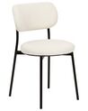 Sæt med 2 hvide CASEY-spisebordsstole med boucle-look_887268