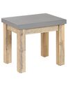Conjunto de 2 taburetes de jardín de cemento reforzado gris/madera clara OSTUNI_805475