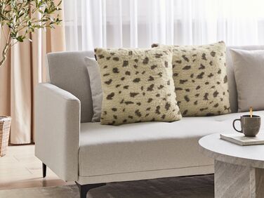 Set of 2 Faux Fur Cushions 45 x 45 cm Beige KASRA