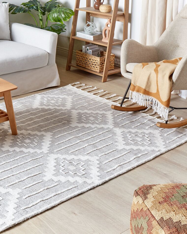 Outdoor Teppich grau / weiß 140 x 200 cm orientalisches Muster Kurzflor