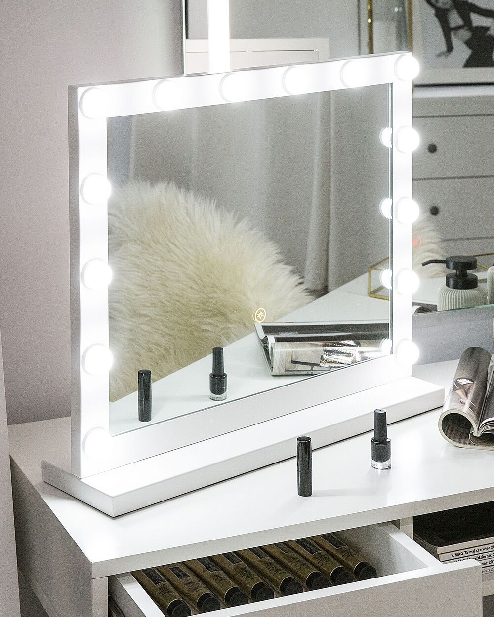 Specchio da tavolo a LED 50 x 60 cm bianco BEAUVOIR 