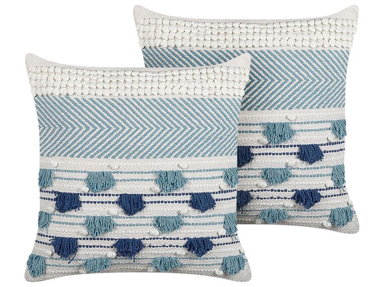 Set of 2 Cotton Cushions with Tassels 45 x 45 cm White and Blue DATURA_840098