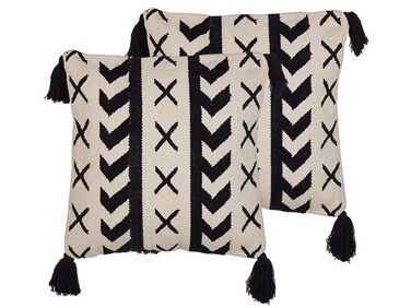 Set of 2 Cotton Cushions Geometric Pattern with Tassels 45 x 45 cm Beige and Black DEADNETTLE