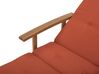 Chaise longue en bois naturel avec coussin rouge JAVA_763168