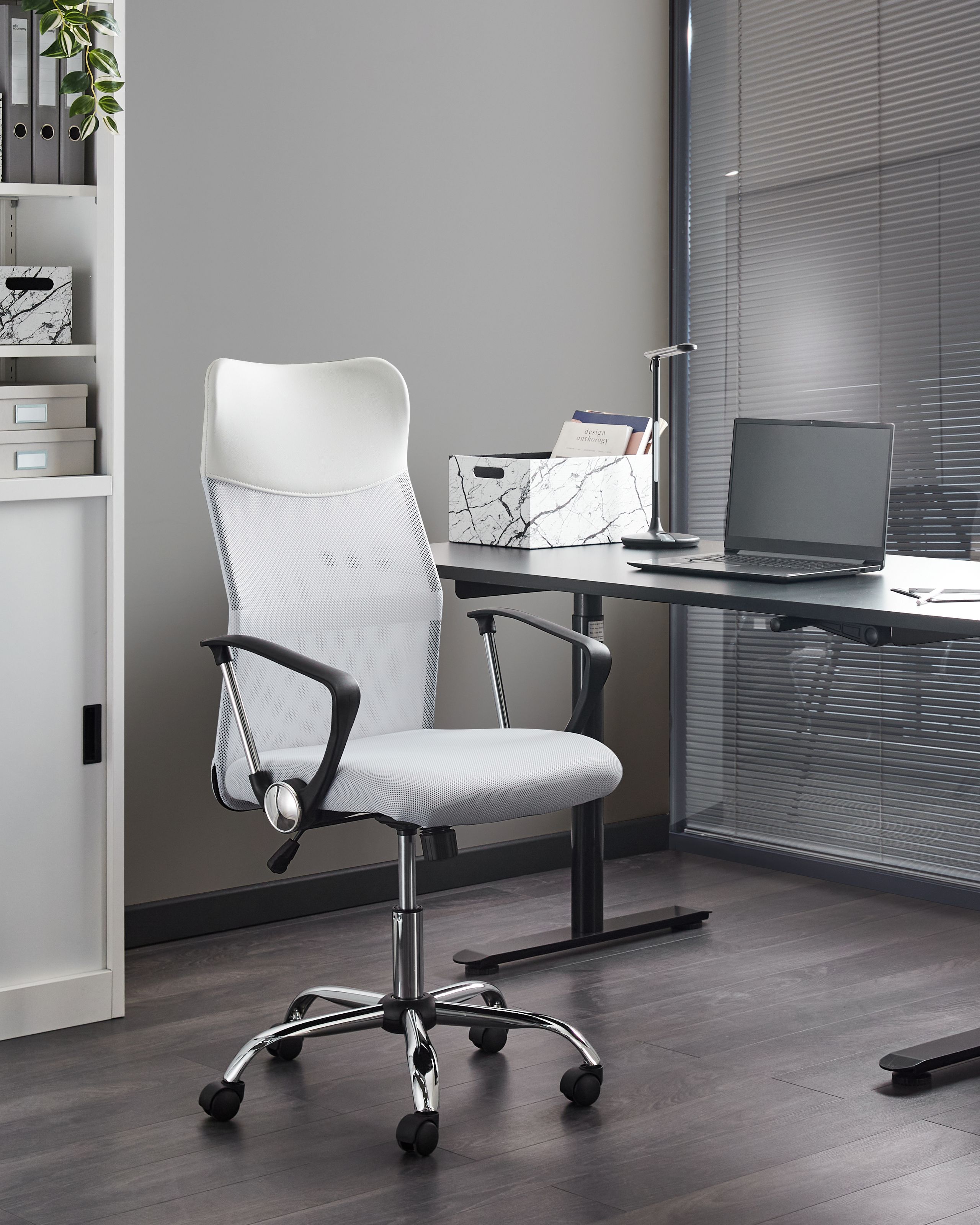 Cadeira de escritório com altura ajustável branca DESIGN