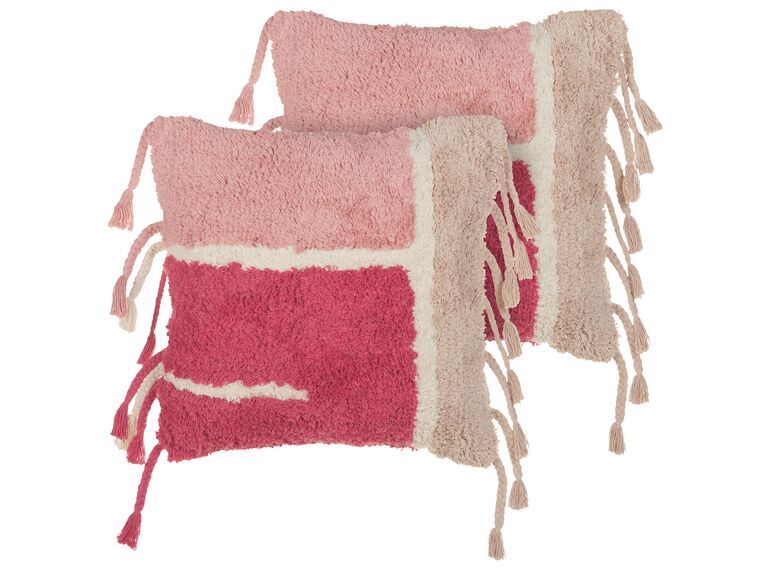 Set of 2 Tufted Cotton Cushions with Tassels 45 x 45 cm Pink BISTORTA_888149