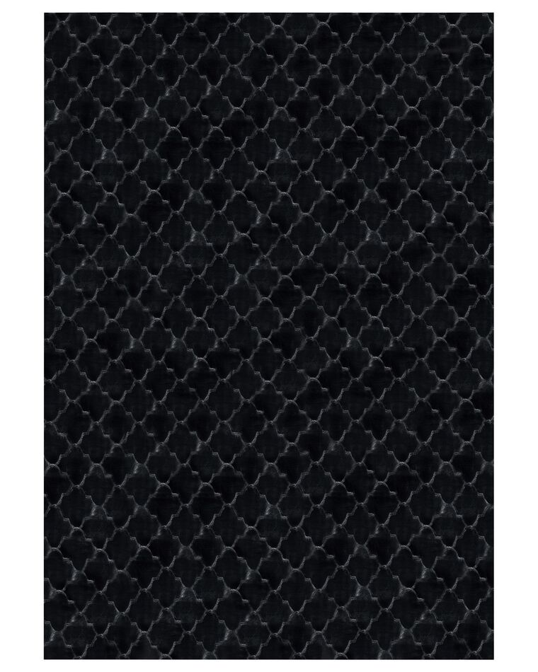 Faux Rabbit Fur Rug 160 x 230 cm Black GHARO Beliani.co.uk