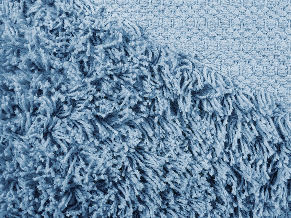 Coussin décoratif en coton 45 x 45 cm bleu clair RHOEO 