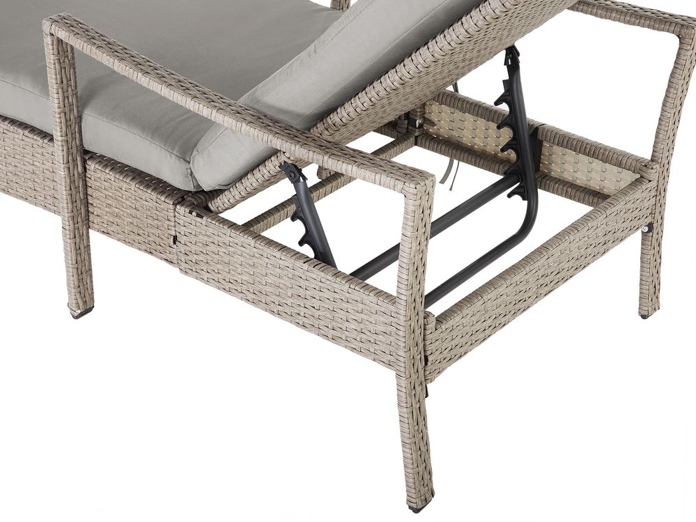 Rattan Reclining Sun Lounger Grey VASTO | Beliani.co.uk