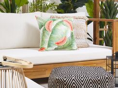 Melonikuvioitu 2 kpl ulkotyynysetti 45 x 45 cm LOVOLETO Melonikuvioitu 2 kpl ulkotyynysetti 45 x 45 cm LOVOLETO