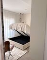 Sametová postel s úložným prostorem 160 x 200 cm béžová BATILLY_875944