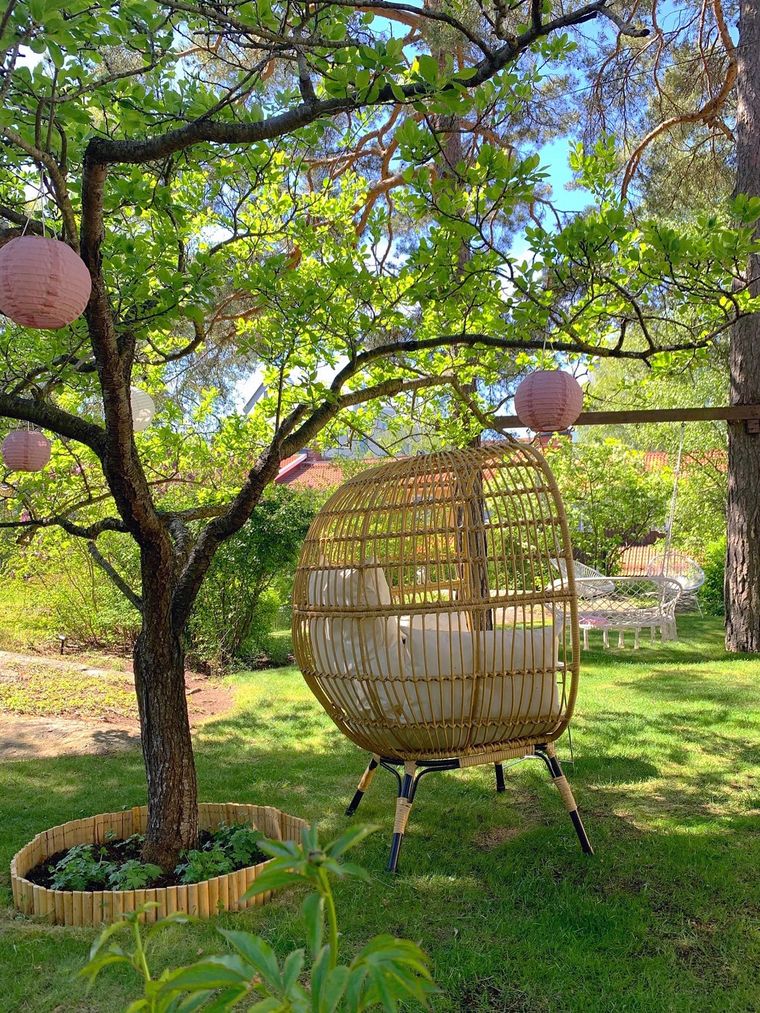 PE Rattan Basket Chair Natural VEROLI Beliani.co.uk