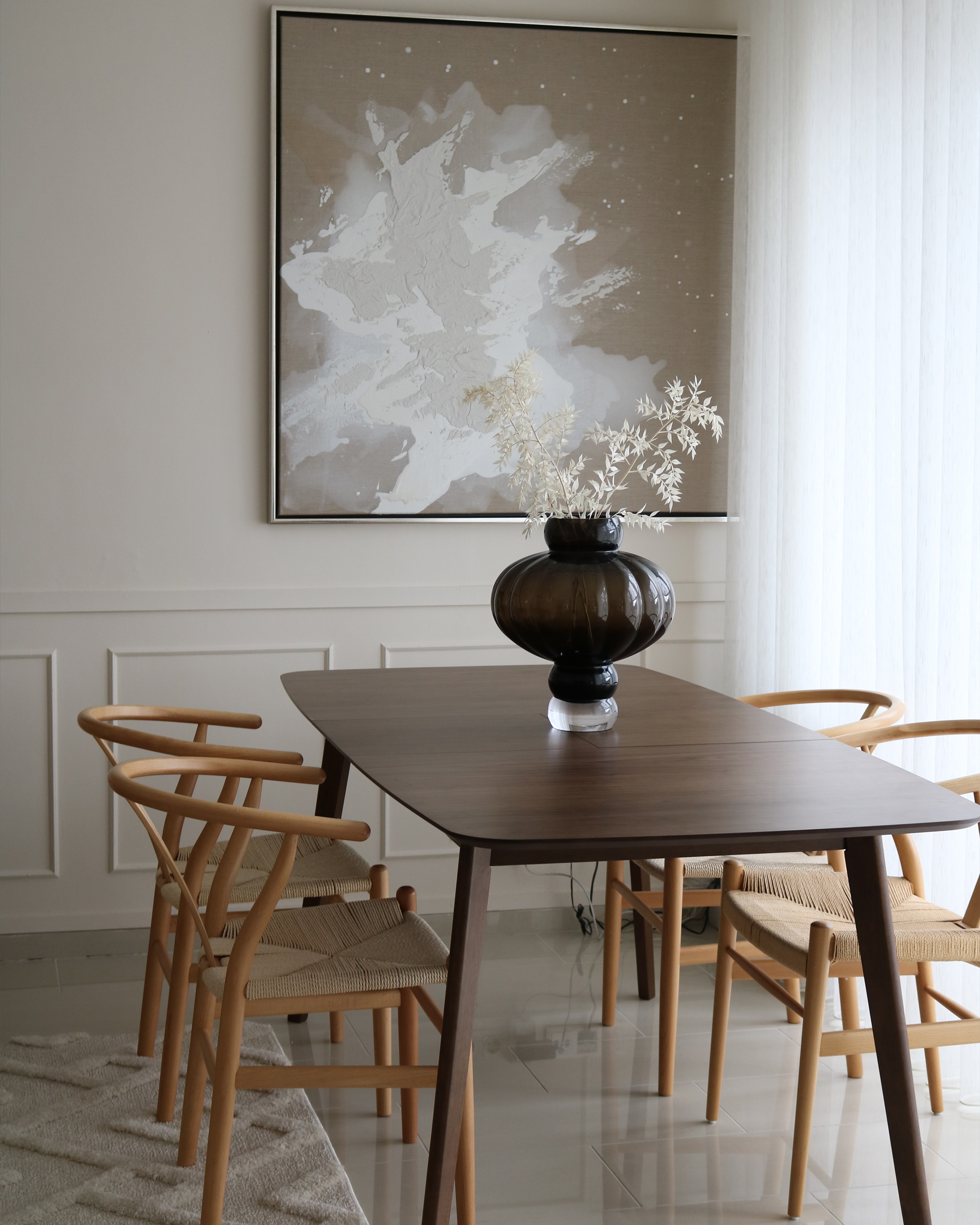 Mesa de jantar extensível castanha escura 150/190 x 90 cm MADOX_895550