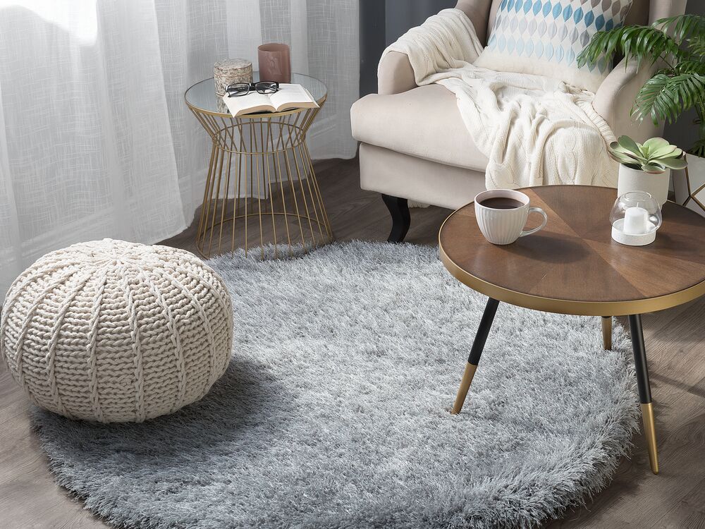 Tappeto Shaggy Rotondo In Color Grigio Chiaro O140 Cm Cide Beliani It Tappeti Rotondi On Line