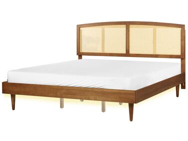 LED postel 180 x 200 cm ze světlého dřeva VARZY