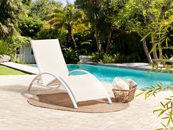 Aurinkotuoli teräs beige/valkoinen GAETA