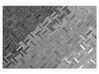 Kožený koberec 140 x 200 cm sivý DARA_851030