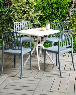 Sininen puutarhatuoli 4 kpl SERSALE Sininen puutarhatuoli 4 kpl SERSALE