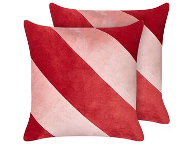 Set of 2 Velvet Cushions 45 x 45 cm Red and Pink BORONIA