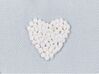 Cojín de algodón gris con corazones bordados 45 x 45 cm GAZANIA_893181