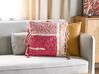 Conjunto 2 almofadas decorativas com franjas em algodão rosa 45 x 45 cm BISTORTA_888150