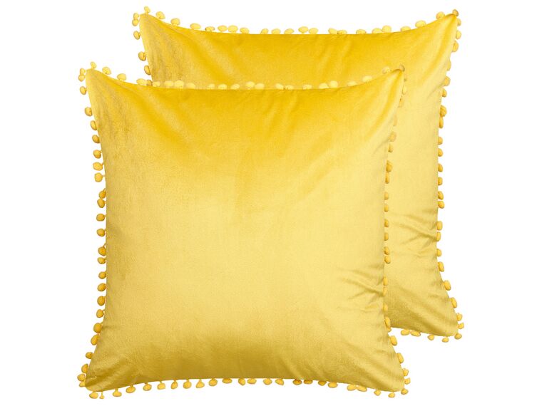 2 welurowe poduszki dekoracyjne z pomponami 45 x 45 cm żółte AERANGIS_837976