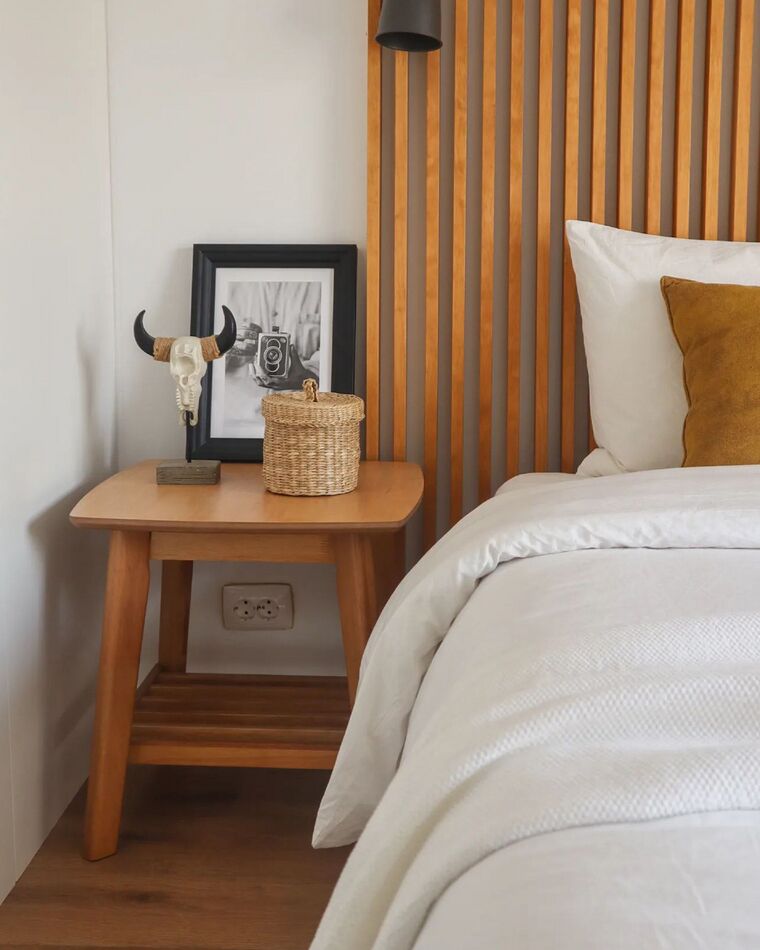 Side Table Light Wood TULARE Beliani.co.uk