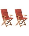 Set di 2 sedie da giardino in legno con cuscini rosso MAUI_721921