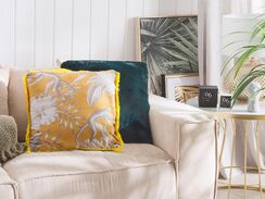 Koristetyynysetti eläinkuviolla 45 x 45 cm keltainen / valkoinen MANJU