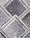 Teppich Kuhfell grau 140 x 200 cm geometrisches Muster Kurzflor AGACLI_689249